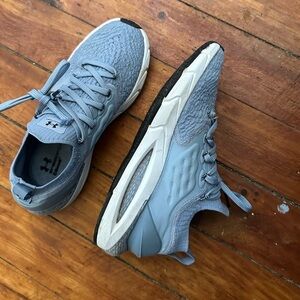 Womens Under Armour Phantom 2 Running Shoes